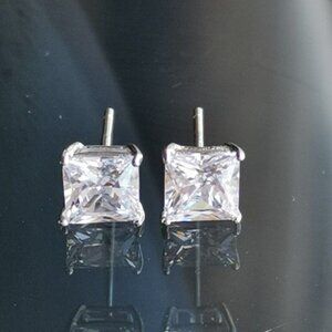 STERLING Silver CZ  princess Cut Stud Earrings 6mm